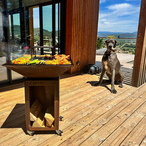 Lou provençau - Brasero plancha en acier corten avec rangement bûches - grille et stop food inclus